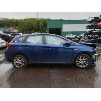TOYOTA AURIS (_E18_)