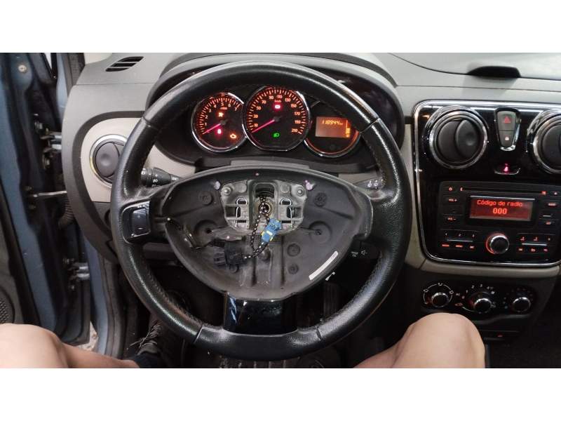 VOLANTE 484302027R 