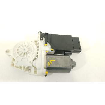 MOTOR ELEVALUNAS DELANTERO IZQUIERDO 1J1959801C F005S00051 