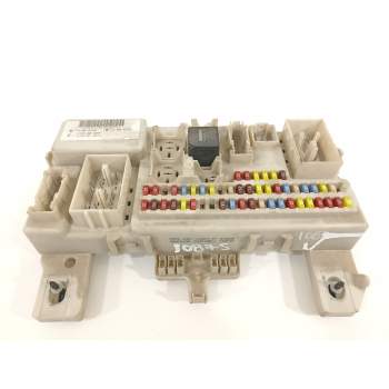 CAJA RELES / FUSIBLES 4M5T14A079DF 