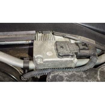 MOTOR LIMPIA DELANTERO 