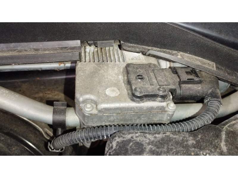 MOTOR LIMPIA DELANTERO 