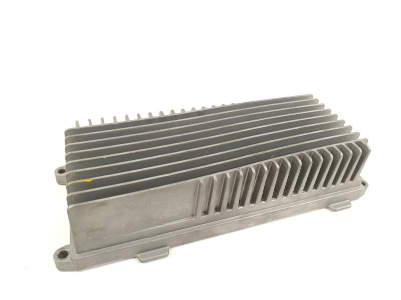 AMPLIFICADOR 8R0035223 