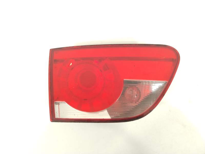 PILOTO TRASERO IZQUIERDO EN PORTON 5P8945107B 5P8945093D