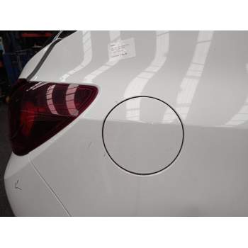 TAPA EXTERIOR COMBUSTIBLE 