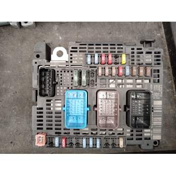 CAJA RELES / FUSIBLES 9677987180 BSMAB100 