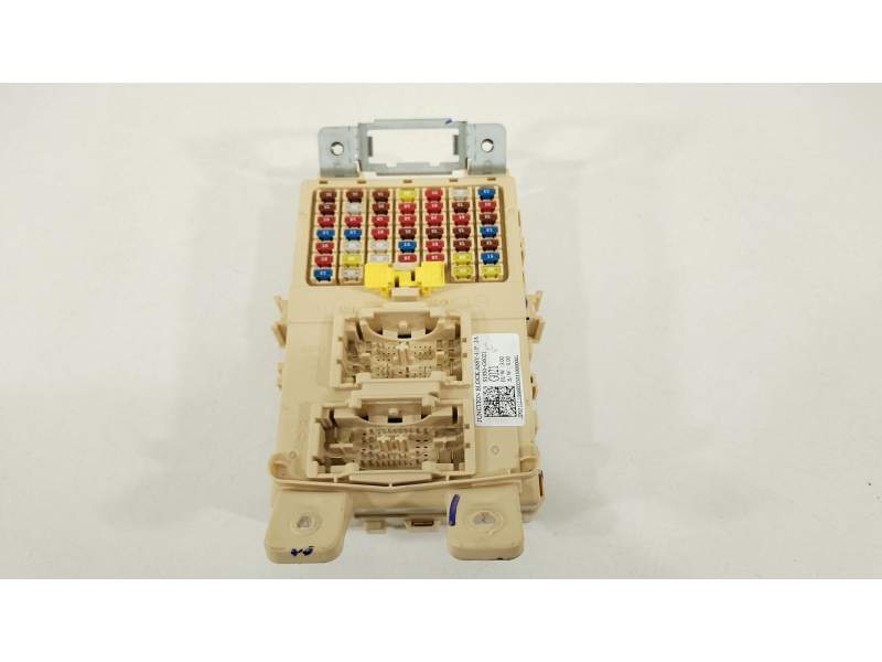 CAJA RELES / FUSIBLES 91950G6021 919D5G6000 