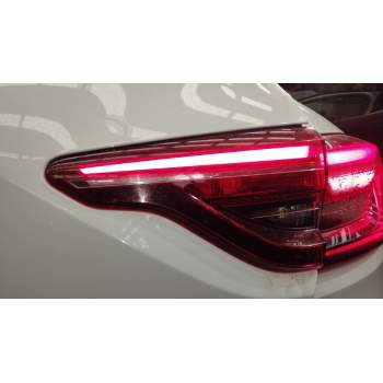 PILOTO TRASERO DERECHO EN PORTON 265503304R 265504450R 265503395R