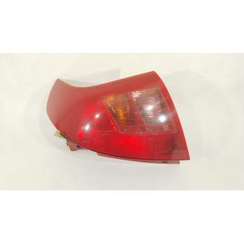 PILOTO TRASERO DERECHO 3565062J00000 