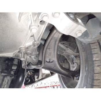 BRAZO SUSPENSION INFERIOR DELANTERO DERECHO 3C0407151E 