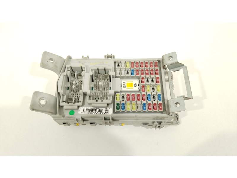 CAJA RELES / FUSIBLES 91950C8520 