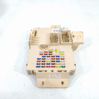 CAJA RELES / FUSIBLES 91950A2030 