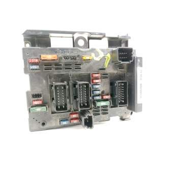 CAJA RELES / FUSIBLES 9650664080 BSMB3