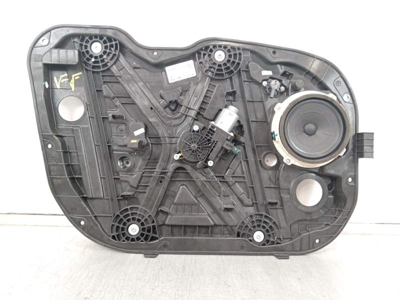 ELEVALUNAS DELANTERO IZQUIERDO 82470g4050 