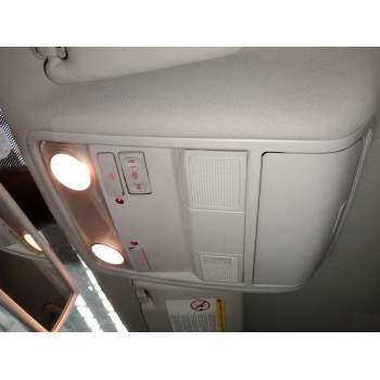 LUZ INTERIOR 1K0947105T 