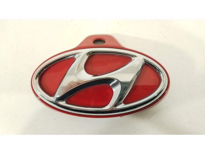 EMBLEMA 87311G4100 