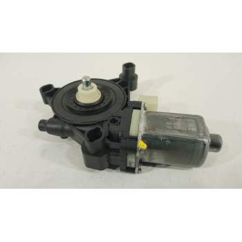 MOTOR ELEVALUNAS DELANTERO DERECHO 8W0959802 