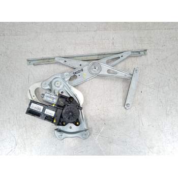 ELEVALUNAS DELANTERO IZQUIERDO 807319718R 966416102 968431100