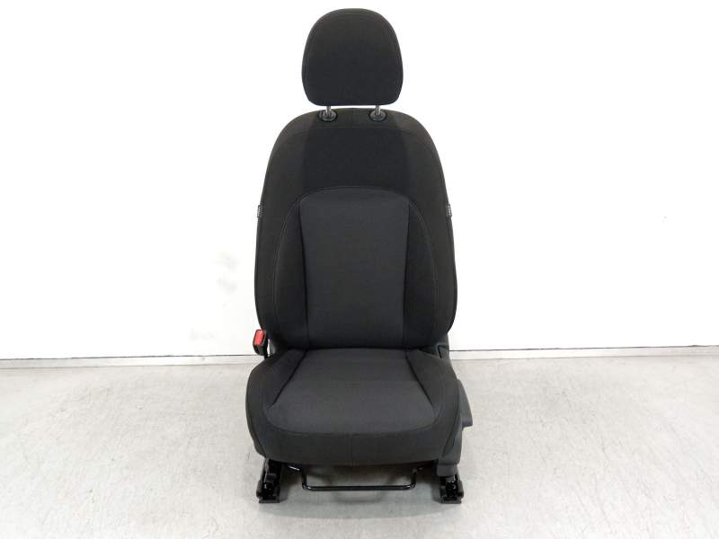 ASIENTO DELANTERO IZQUIERDO 