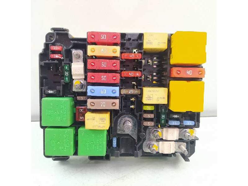 CAJA RELES / FUSIBLES 9804848580 BFRM2010 
