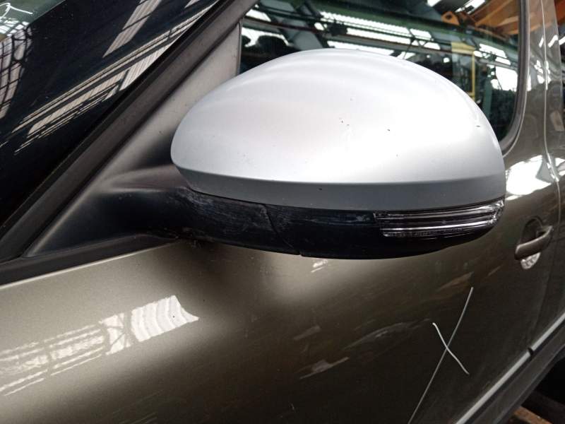 RETROVISOR IZQUIERDO 