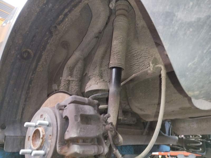 AMORTIGUADOR TRASERO IZQUIERDO 55300H8600 