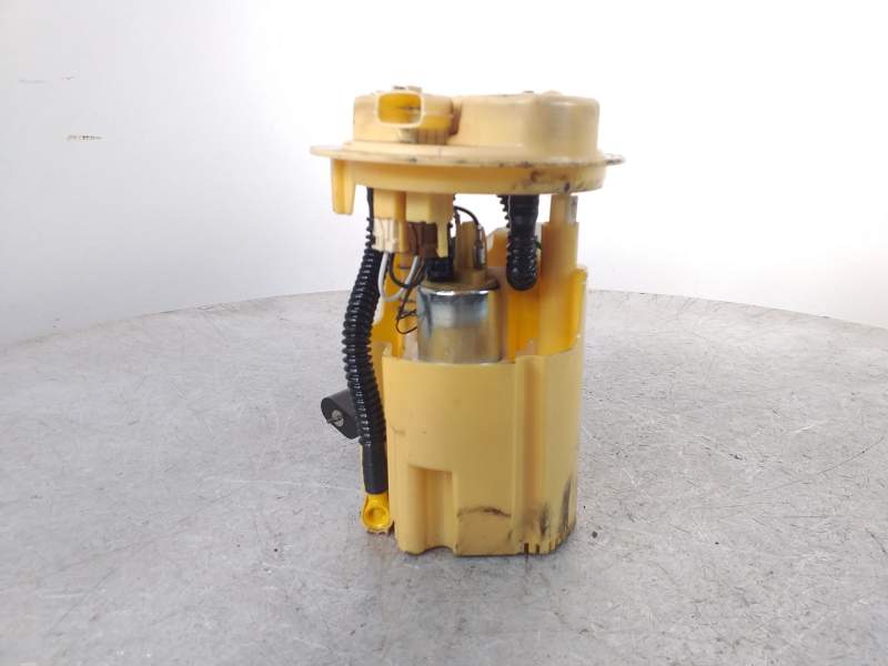 BOMBA COMBUSTIBLE 172020371R 