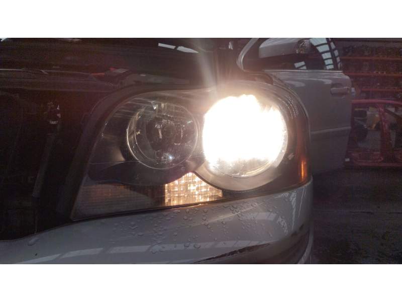 FARO IZQUIERDO 31111186 8992042 