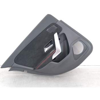 GUARNECIDO PUERTA TRASERA IZQUIERDA A1777303500 