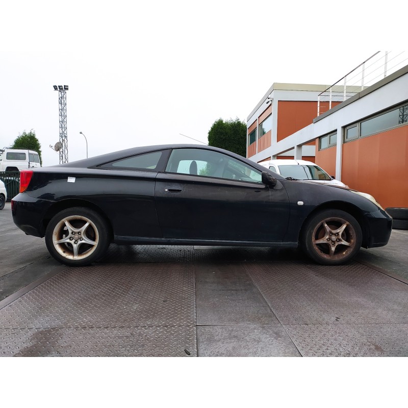 toyota celica (t23) del año 2000