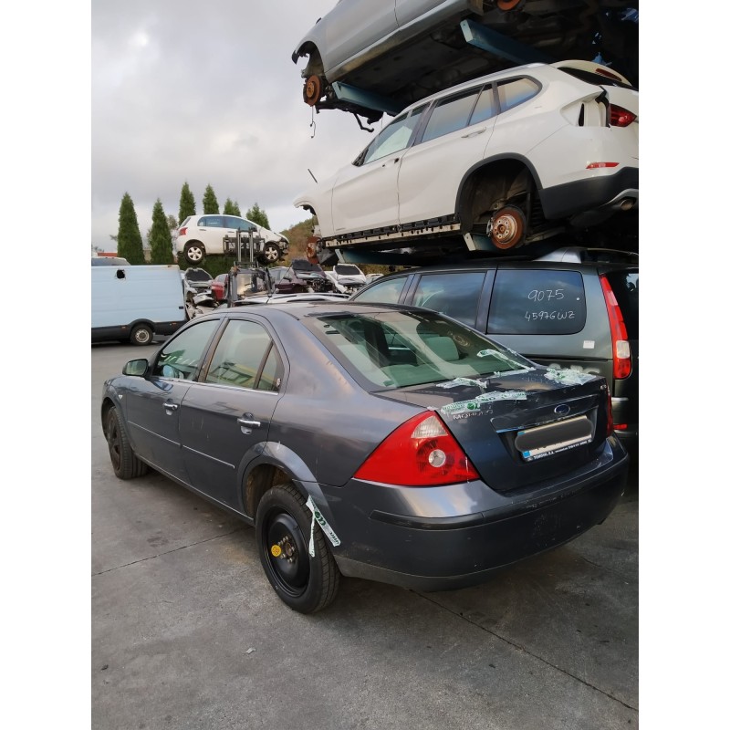 ford mondeo berlina (ge) del año 2004