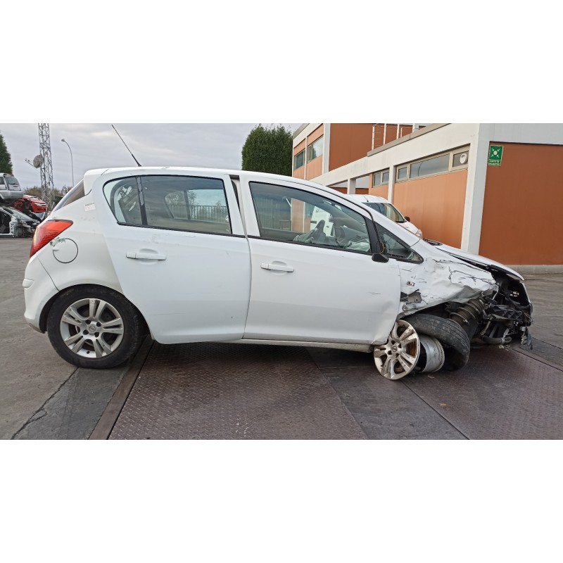 opel corsa d del año 2009