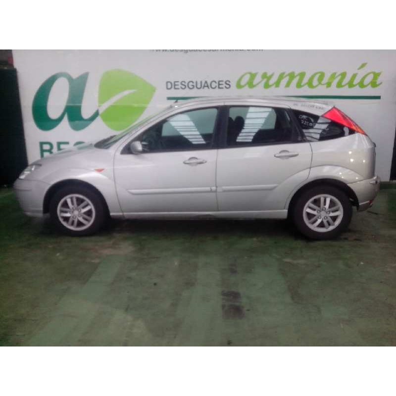 ford focus berlina (cak) del año 2004