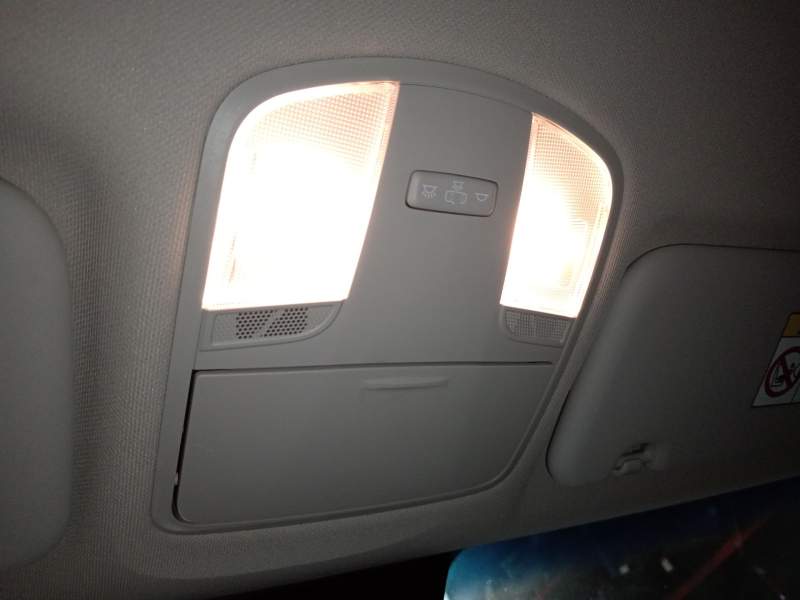 LUZ INTERIOR 