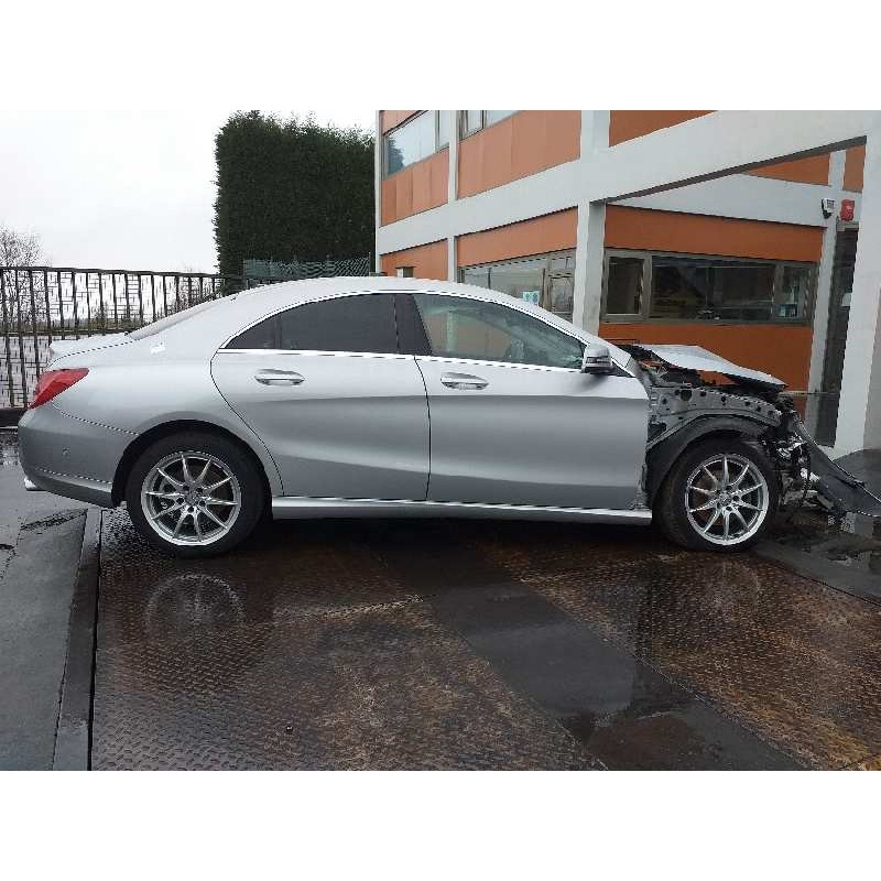 mercedes clase cla (w117) del año 2014