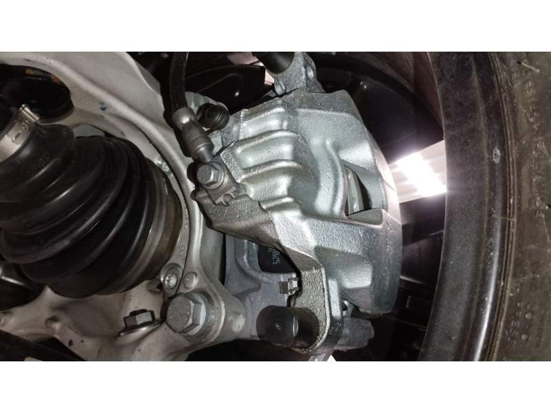 PINZA FRENO DELANTERA IZQUIERDA 5WA615105CJ 