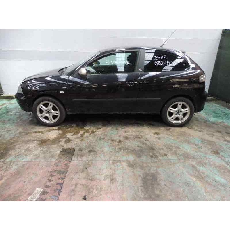 seat ibiza (6l1) del año 2003