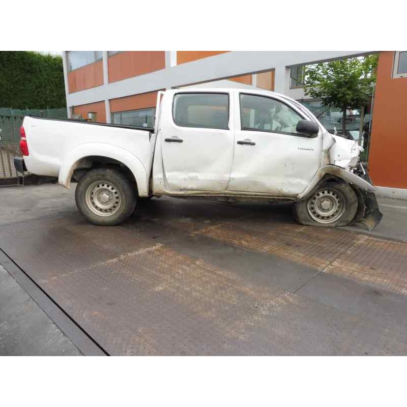 toyota hilux (kun) del año 2015