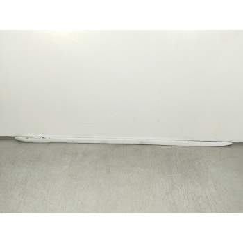 FALDON LATERAL 8T0854931 