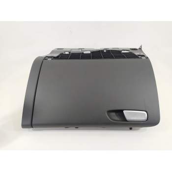 GUANTERA 8K1857035B 