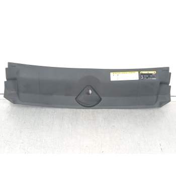 MOLDURA 8W6807081 