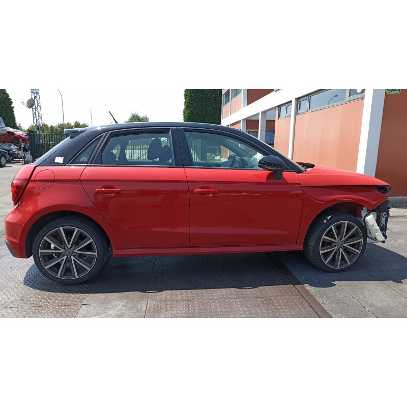 audi a1 sportback (8xf) del año 2016