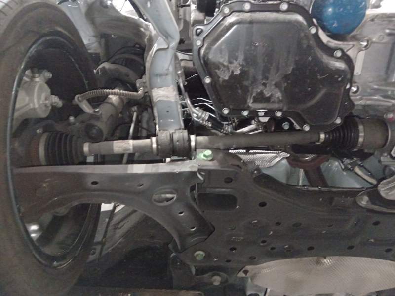 TRANSMISION DELANTERA DERECHA 49501G4000 