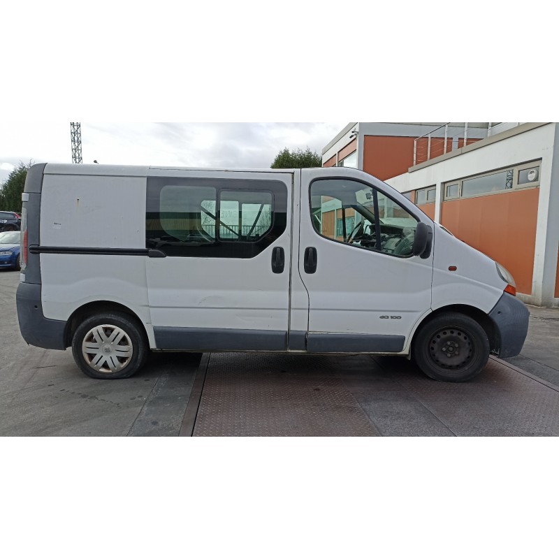 renault trafic combi (ab 4.01) del año 2006