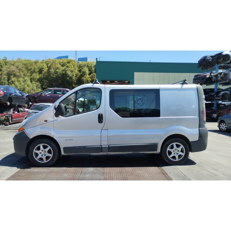 renault trafic combi (ab 4.01) del año 2005