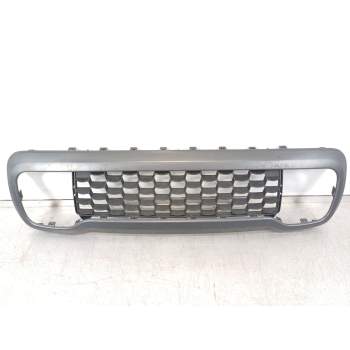 REJILLA PARAGOLPES DELANTERO 735589335 735589347