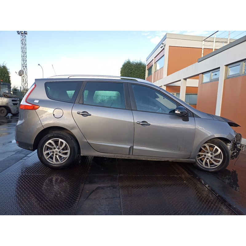 renault scenic iii del año 2015