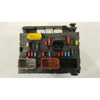 CAJA RELES / FUSIBLES 9664055480 BSML0300 