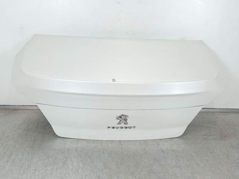 TAPA MALETERO 8606A8 