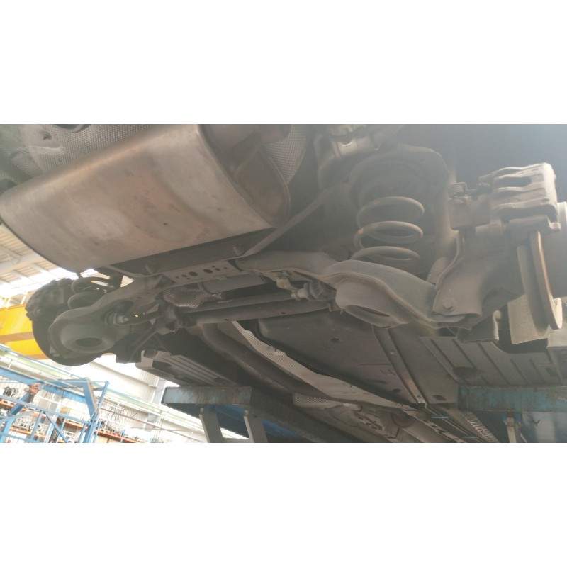 Recambio de puente trasero para ford c-max trend referencia OEM IAM   